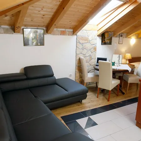 Urbi Et Orbi Apartment Split