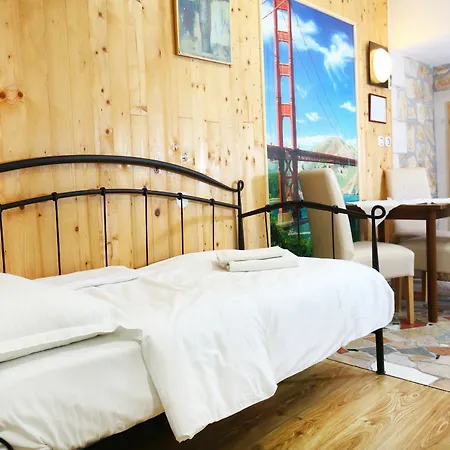 Apartment Urbi Et Orbi *