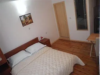 Urbi Et Orbi Apartman *