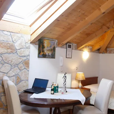 우르비 엣 오르비 * 스플리트