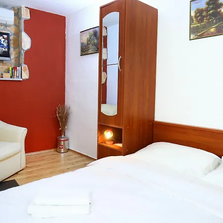 Apartment Urbi Et Orbi