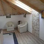 Urbi Et Orbi *