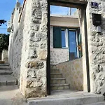 Urbi Et Orbi