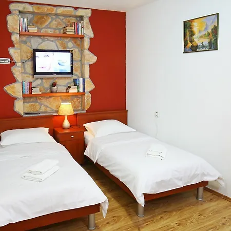 Apartmán Urbi Et Orbi *